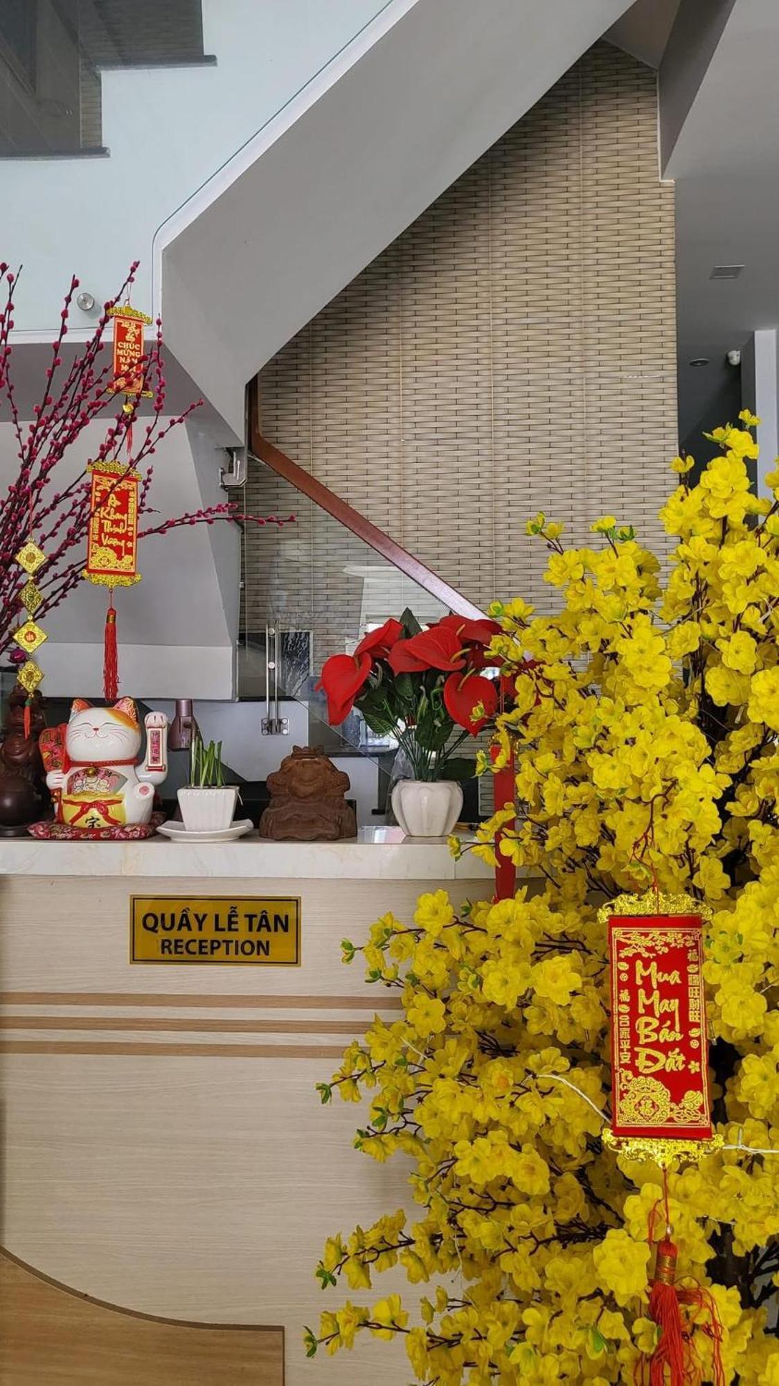 Thuy Trang Hotel Хошимин Екстериор снимка